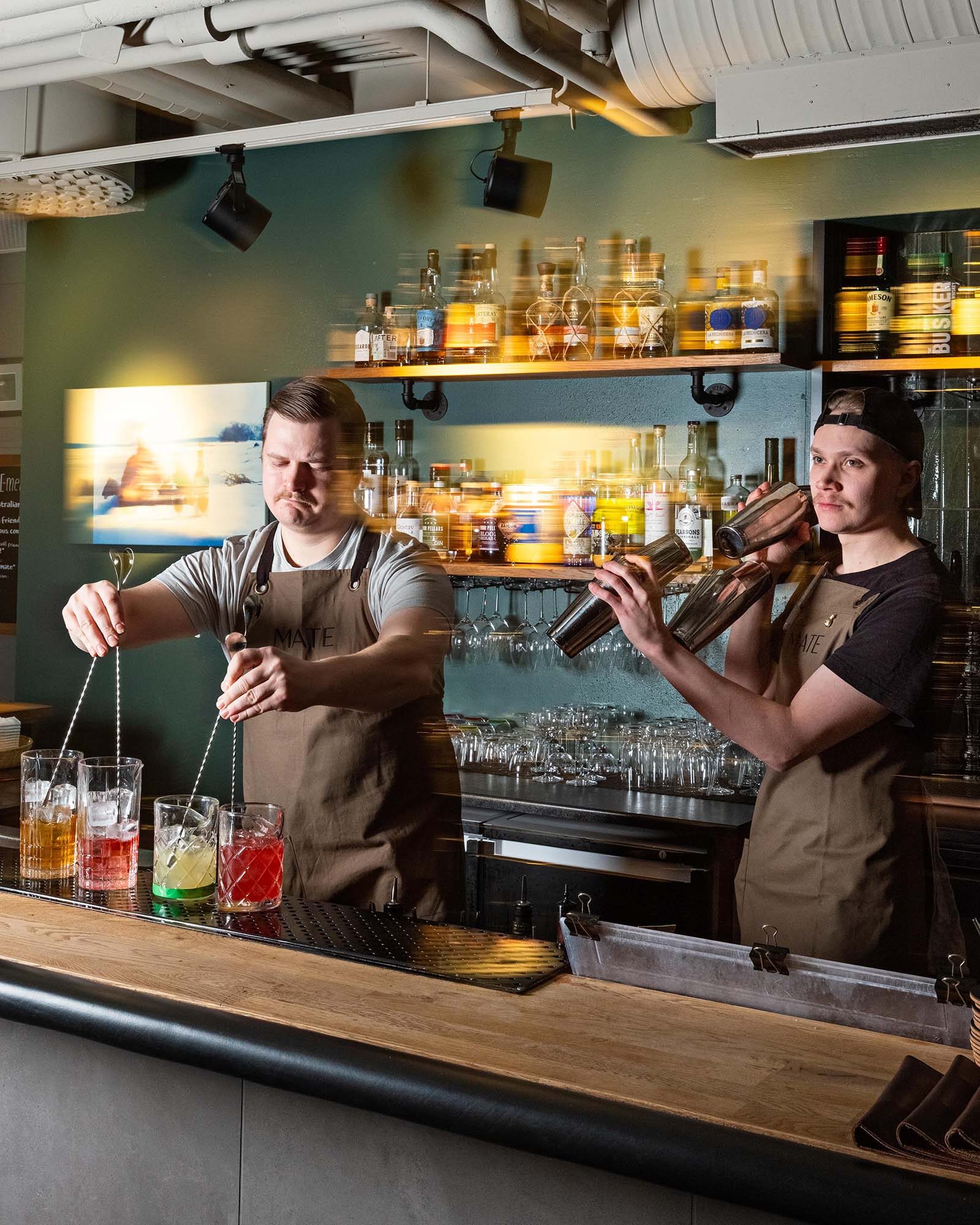 Bar Mate — drinkki ja annoksen yksityiskohta baarissa.